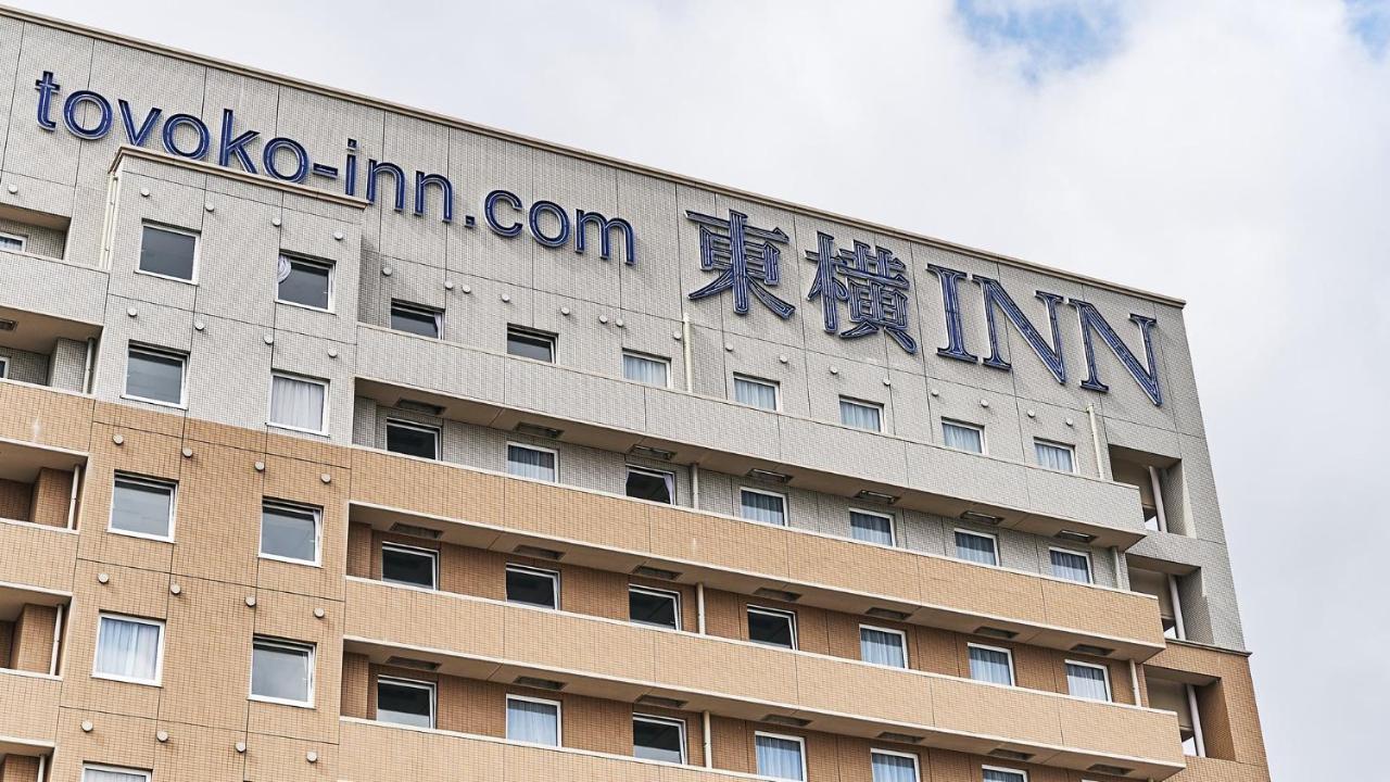 Toyoko Inn Osaka Itami Airport Toyonaka Ngoại thất bức ảnh