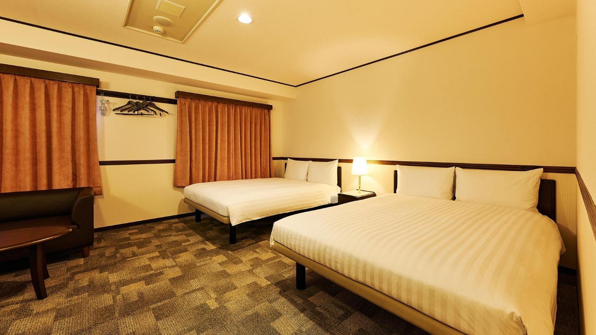 Toyoko Inn Osaka Itami Airport Toyonaka Phòng bức ảnh